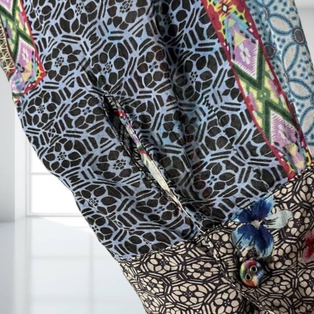 Johnny Was Patchwork Cupra Rayon Tunic Blouse M Boho Silk Feel Roll Tab Sleeve - Picture 9 of 13